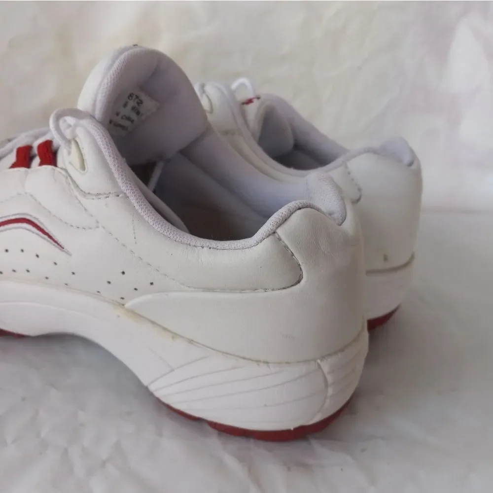Propet Women's Tidewater White Leather Walking Shoes Size 5.5